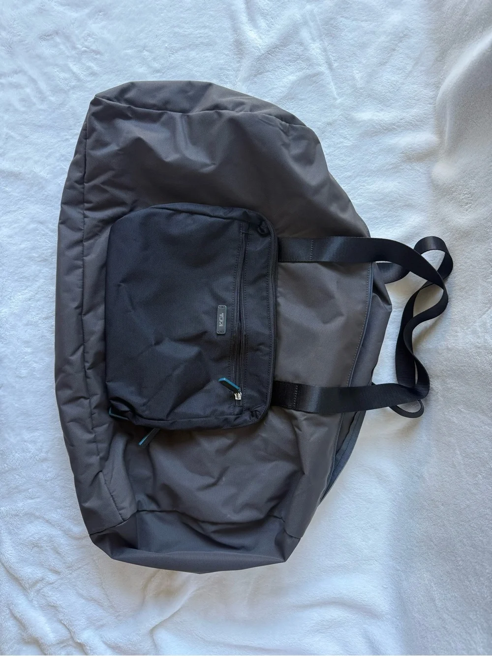 TUMI Voyageur Foldable Duffle Bag Gray Black Nylon Packable Travel Bag